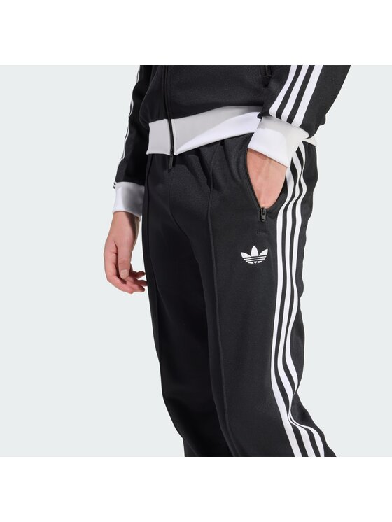 adidas adidas Долнище анцуг Classic KE3530 Черен Slim Fit