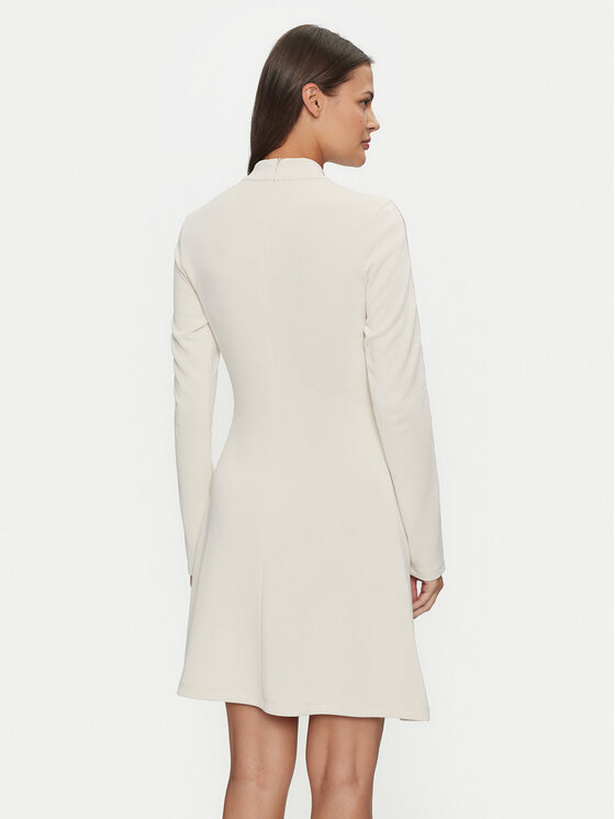 EA7 Emporio Armani EA7 Emporio Armani Ежедневна рокля 6DTA54 TJZBZ 1120 Бежов Regular Fit