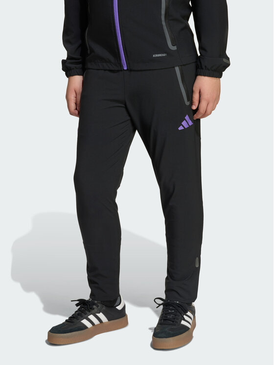 adidas adidas Spodnie dresowe 152565 Czarny Regular Fit