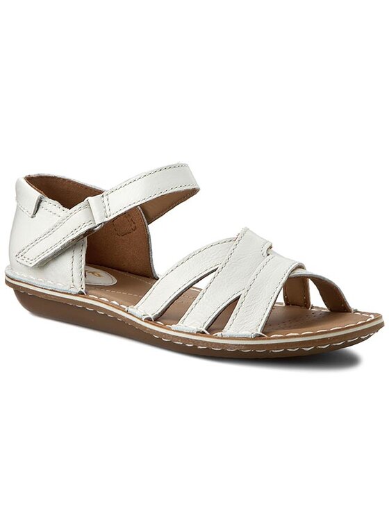 Tustin shop sahara clarks