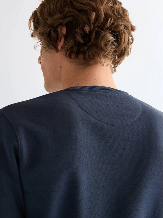 Wrangler Wrangler Felpa EMBROIDERY CREW Blu Comfort Fit