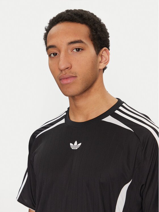 adidas adidas Tricou adicolor Teamgeist JC6229 Negru Loose Fit