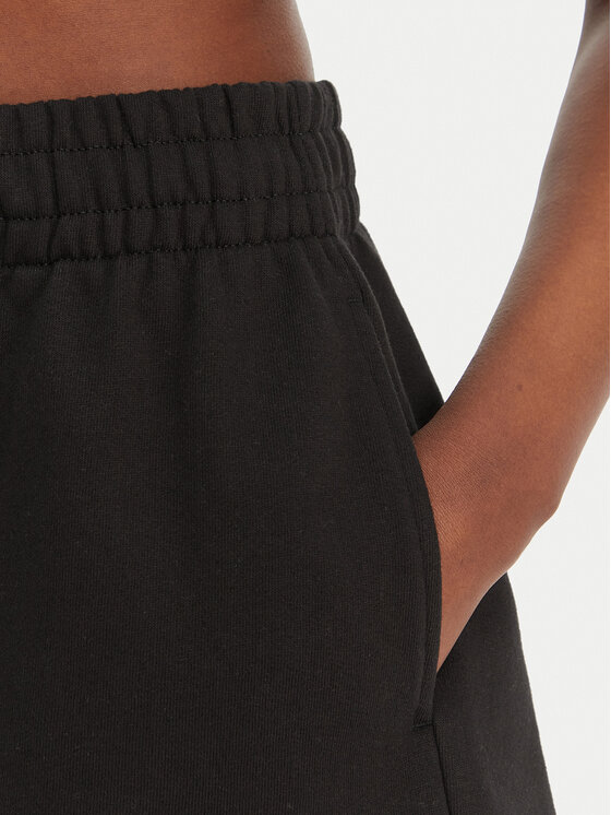 Calvin Klein Performance Calvin Klein Performance Pantaloni scurți sport LVGWS6S804 Negru Regular Fit