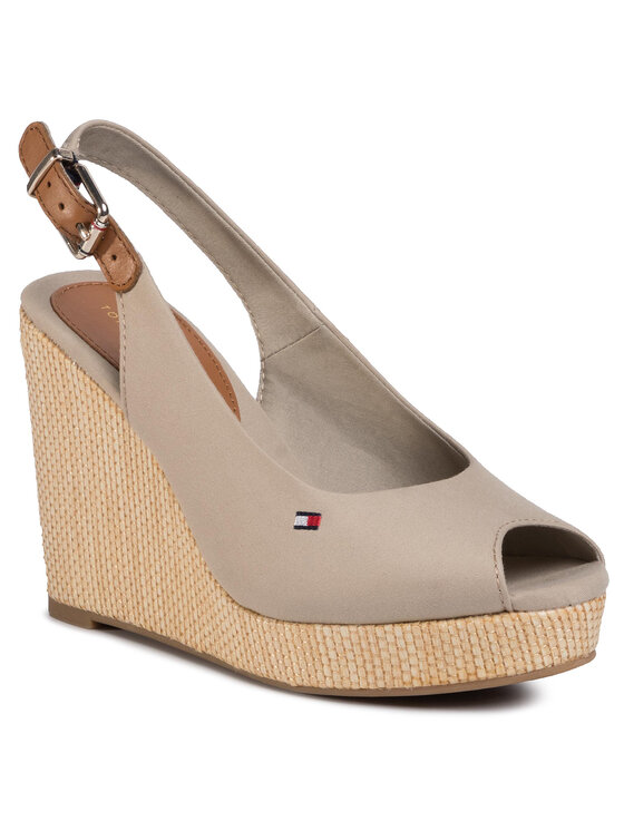 tommy hilfiger slingback