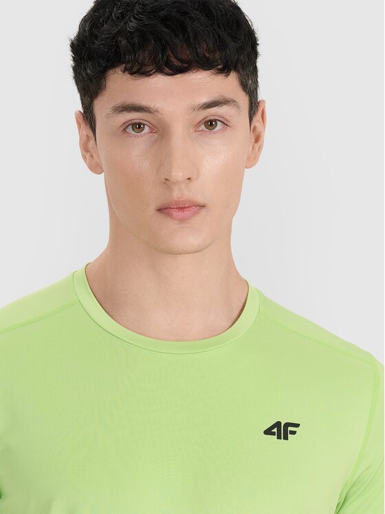 4F 4F Maglietta tecnica 4FWAW25TFTSM1521-42S Verde Regular Fit