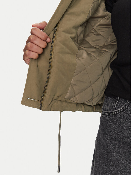 Guess Guess Átmeneti kabát W5RL13 WGWD2 Zöld Regular Fit