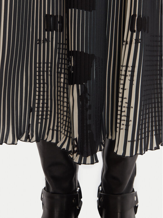 Desigual Desigual Fustă plisată Newspapers 25WWFW09 Negru Regular Fit