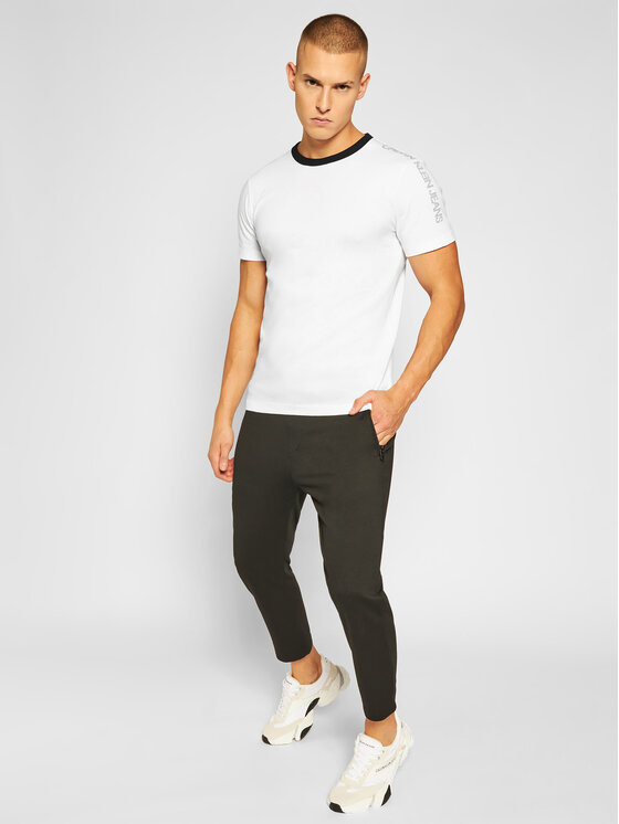 Calvin Klein Jeans T-shirt J30J316456 Bianco Slim Fit • Modivo.it