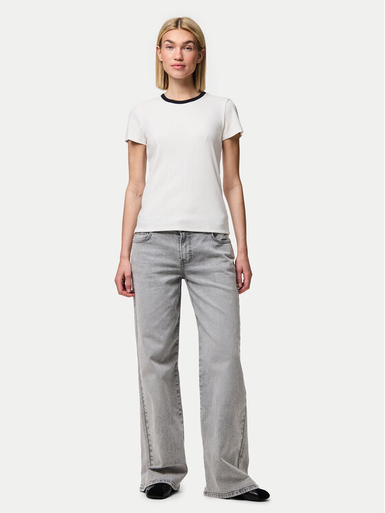 Pieces Pieces Majica May 17154483 Bela Slim Fit