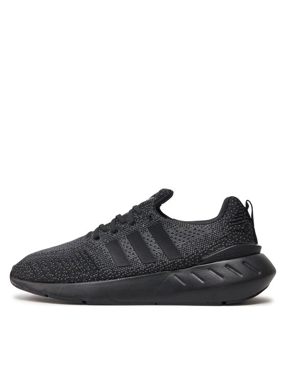 adidas adidas Sneakersy Swift Run 22 GZ3500 Čierna