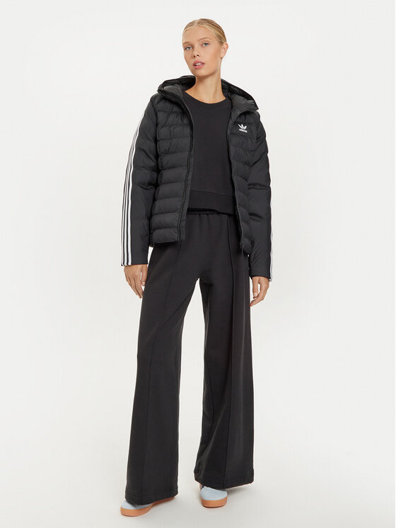 adidas adidas Prijelazna jakna adicolor IW5849 Crna Slim Fit