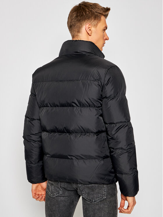 Calvin Klein Jeans Calvin Klein Jeans Vatovaná bunda J30J315679 Černá Regular Fit