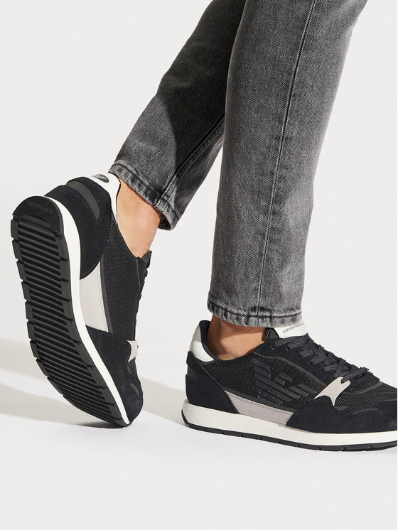 Emporio Armani Emporio Armani Sneakersy X4X537 XM678 S158 Granatowy