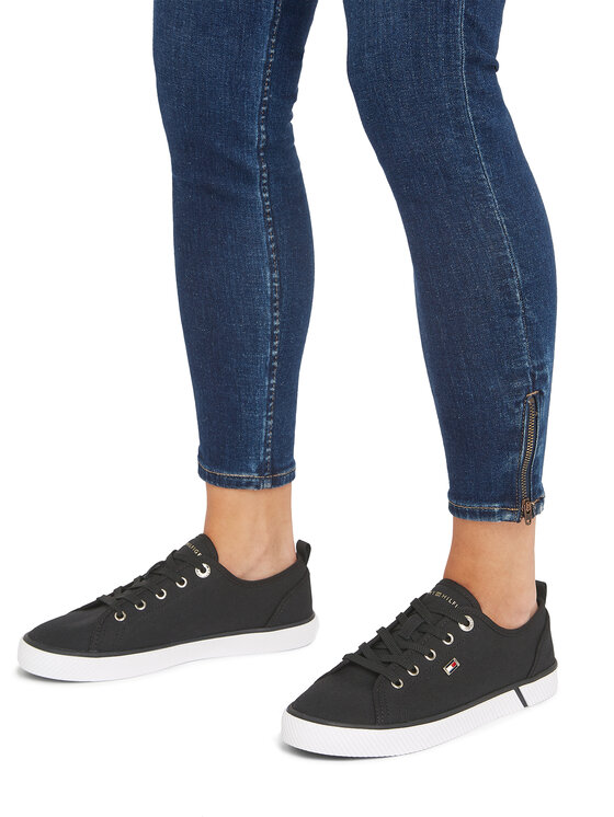 Tommy Hilfiger Tommy Hilfiger Sneakers aus Stoff Vulc Canvas Sneaker FW0FW08063 Schwarz