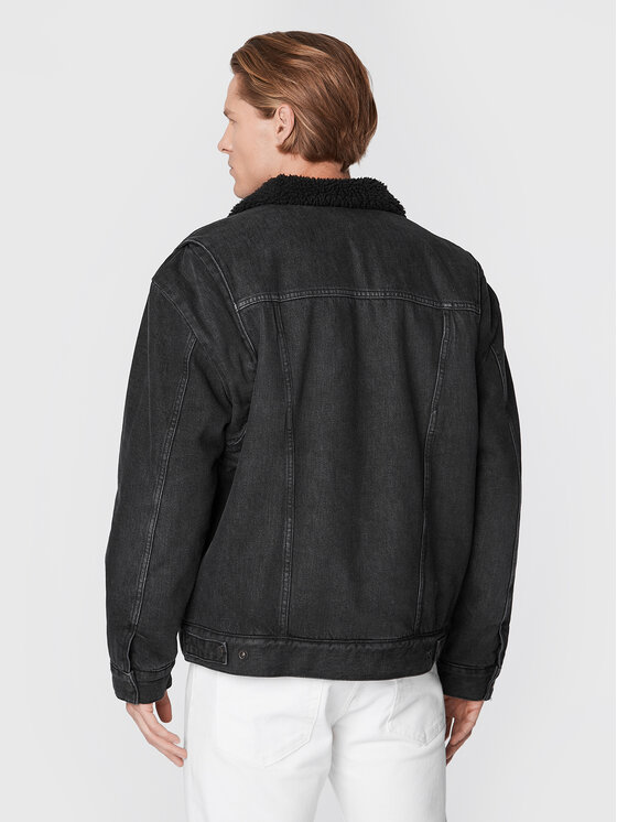 Wrangler Jeansjacke Antifit Sherpa W4727029P 112321160 Schwarz Relaxed Fit 