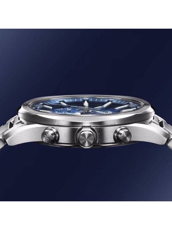 Casio Casio Zegarek EQB-1300D-5AEF Srebrny