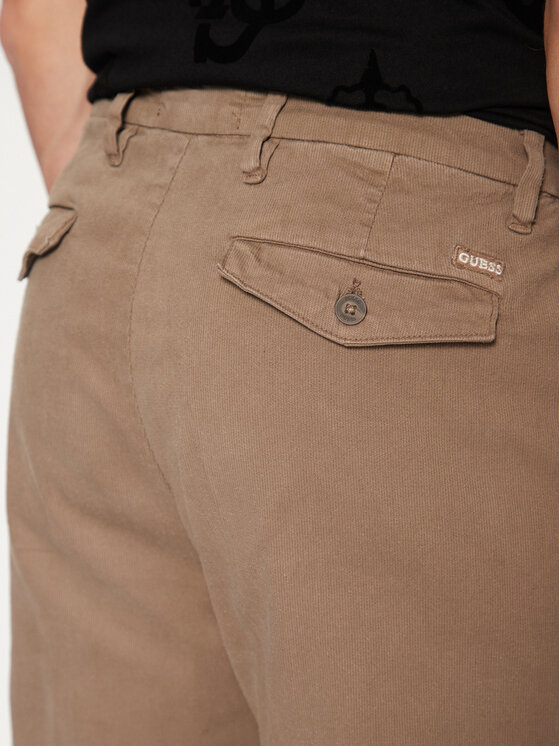 Guess Guess Spodnie materiałowe M4BB27 WGHA1 Brązowy Slim Fit
