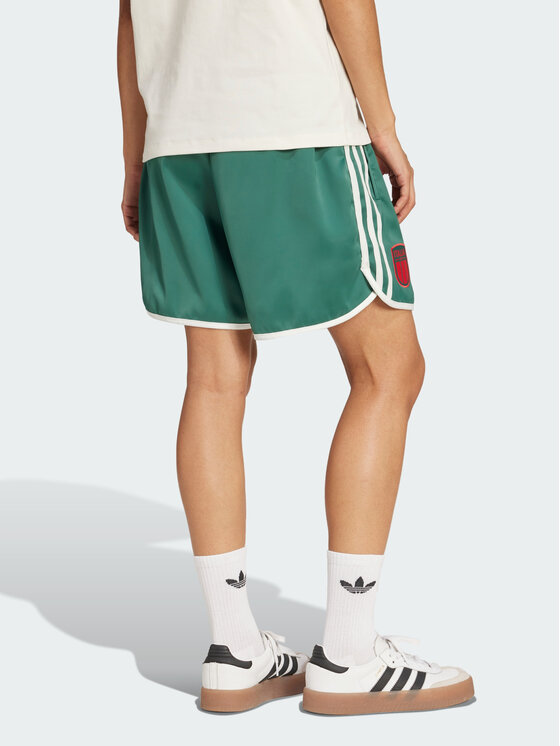 adidas adidas Szorty sportowe 153127 Zielony Loose Fit