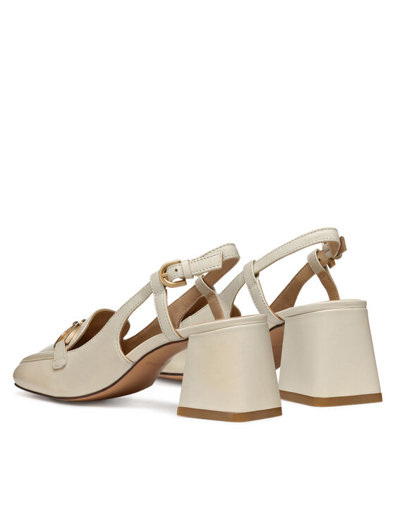 Geox Geox Sandalen D Coronilla D55D1A 000TU C1122 Beige