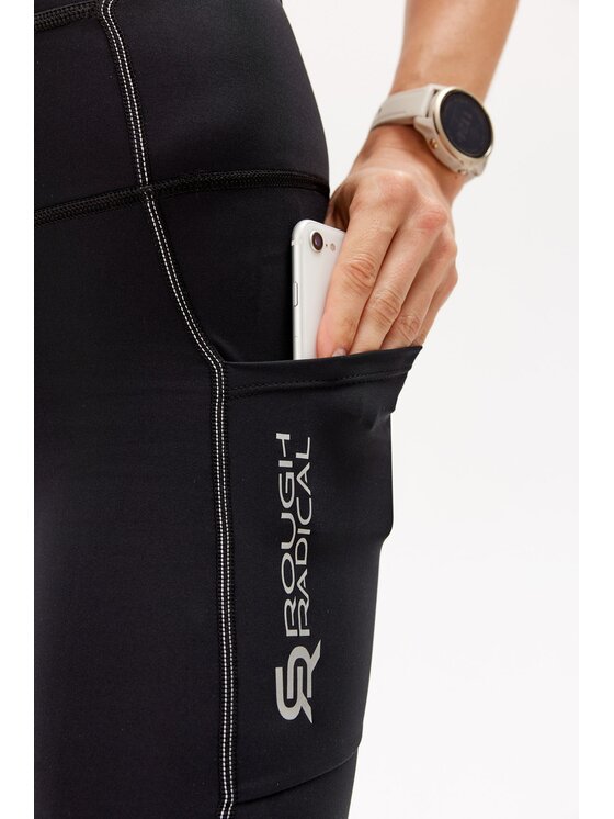 ROUGH RADICAL ROUGH RADICAL Pantaloncini sportivi FUSION SHORTS Nero Slim Fit