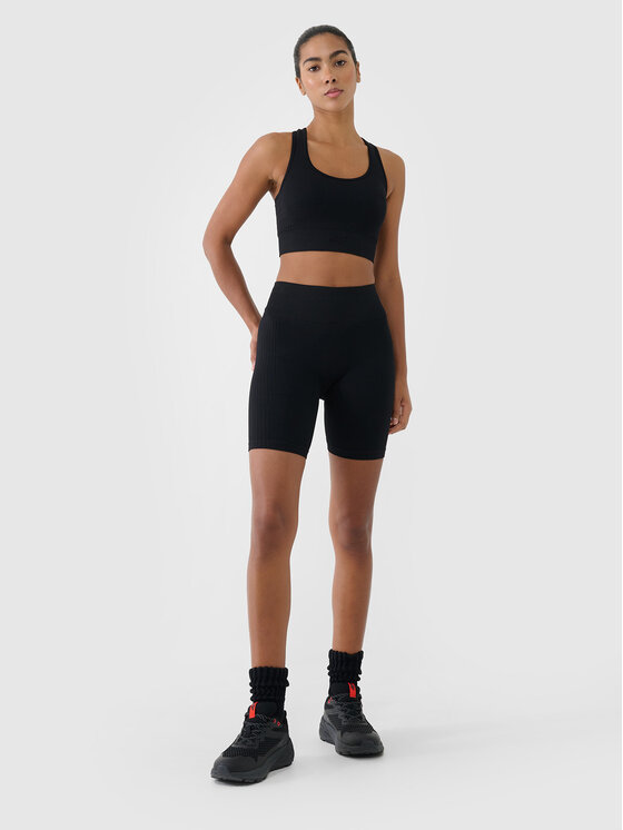 4F 4F Szorty sportowe MULTI ACTIVE Czarny Slim Fit