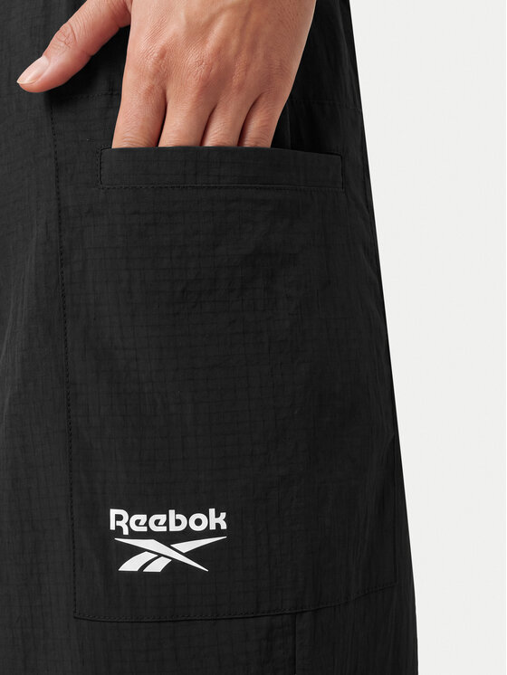 Reebok Reebok Спортивні штани Zofia RK25679CCW Чорний Relaxed Fit