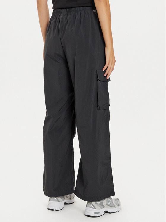 New Balance New Balance Donji dio trenerke WP43534 Crna Relaxed Fit