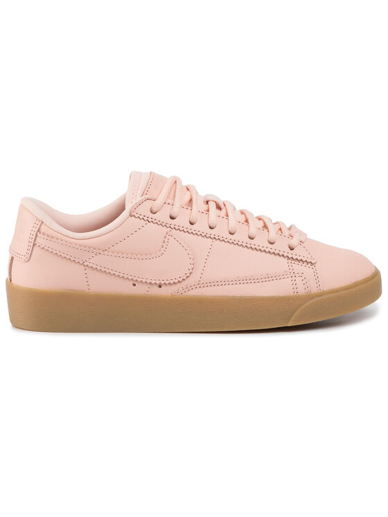 nike blazer low lxx