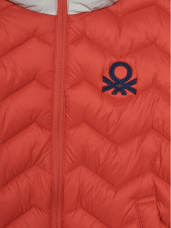 United Colors Of Benetton United Colors Of Benetton Преходно яке 2TWDCN04V Червен Regular Fit