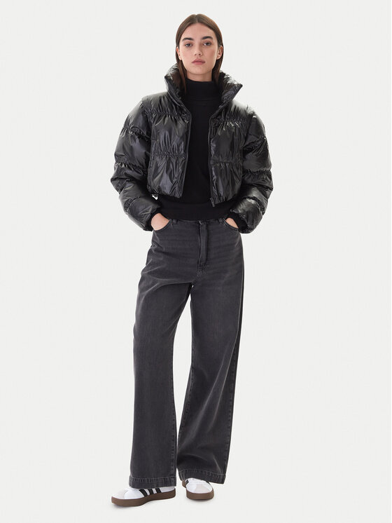 adidas adidas Зимно яке Essentials Glossy 2-In-1 JX2988 Черен Loose Fit