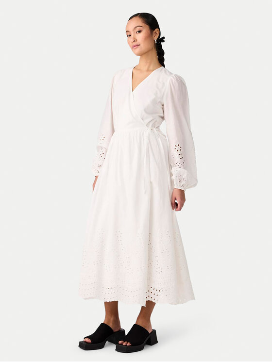 YAS YAS Vsakodnevna obleka Luma 26032685 Bela Regular Fit