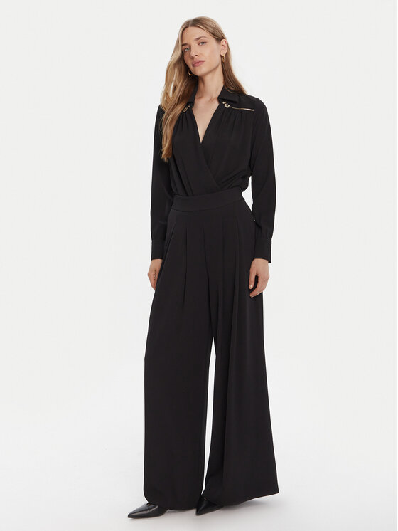 Rinascimento Rinascimento Glaustinukė CFC0126182003 Juoda Regular Fit