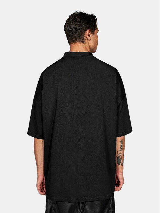 MADE BY SOCIETY MADE BY SOCIETY T-Shirt Script Maison - T17817 Czarny Basic Fit
