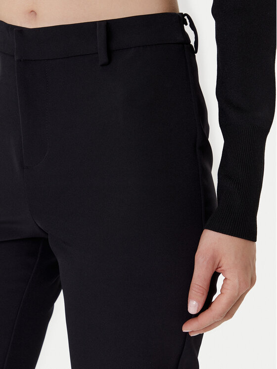 ONLY ONLY Pantaloni capri Gitta 15349571 Negru Slim Fit