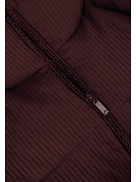 Volcano Volcano Kurtka zimowa J-LUMIRA Fioletowy Regular Fit