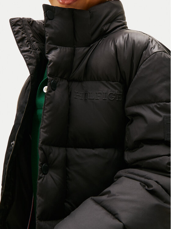 Tommy Hilfiger Tommy Hilfiger Зимно яке KB0KB10093 S Черен Regular Fit