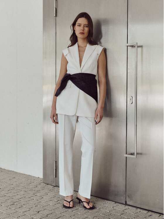 MARI PRETI MARI PRETI Gilet da completo Serene Bianco Regular Fit