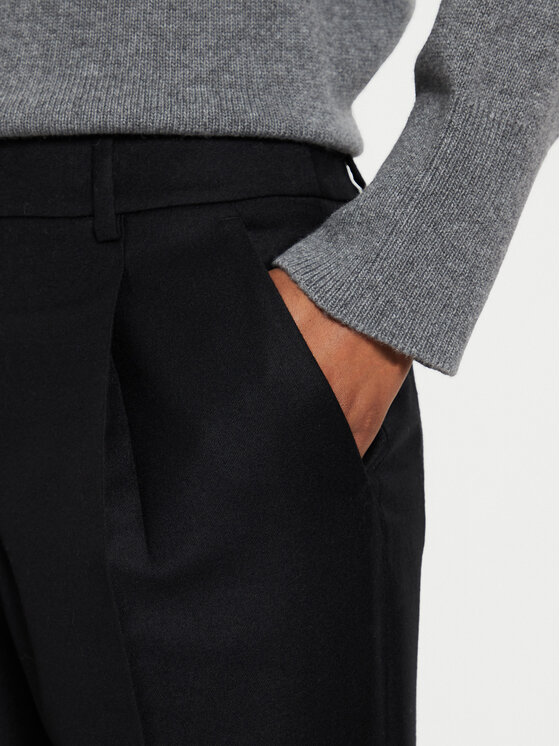 Weekend Max Mara Weekend Max Mara Hlače iz tkanine Caldaia 2425136132 Črna Straight Fit