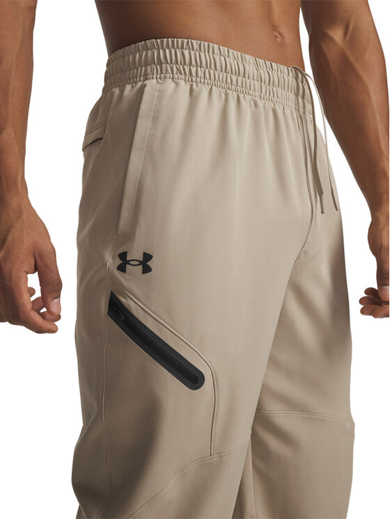 Under Armour Under Armour Spodnie dresowe 1388823 Beżowy Relaxed Fit