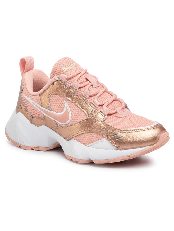 nike women's air heights