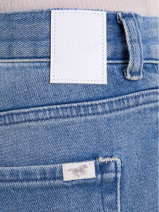 Mustang Mustang Jeansy Vermont 1016933 Niebieski Loose Fit