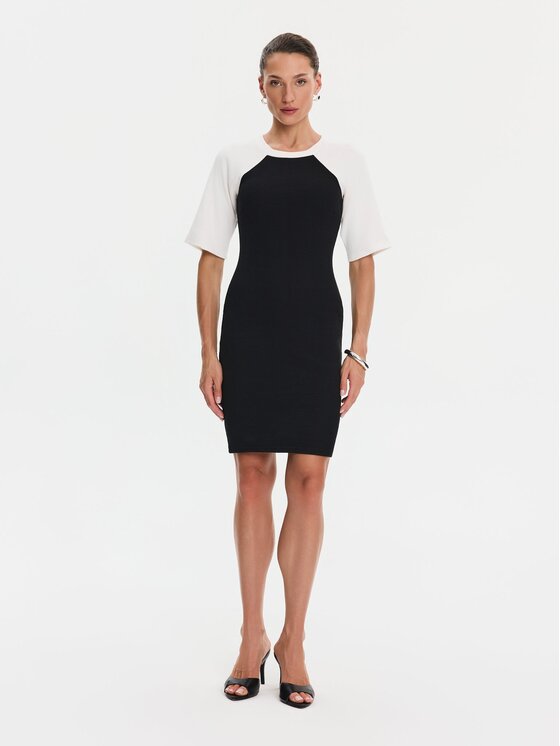 Nudyess Nudyess Sukienka codzienna Livia z prążka Czarny Slim Fit