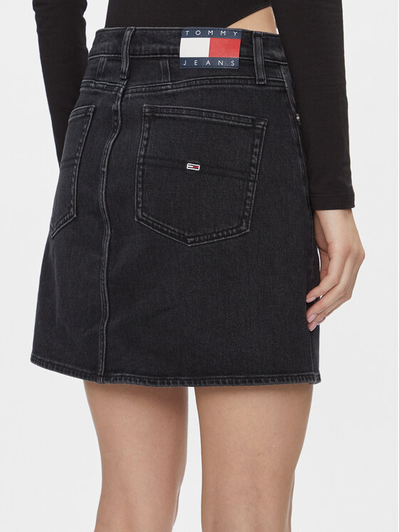 Tommy Jeans Tommy Jeans Džinsa svārki Mom Uh Skirt Cg4181 DW0DW17286 Melns Slim Fit