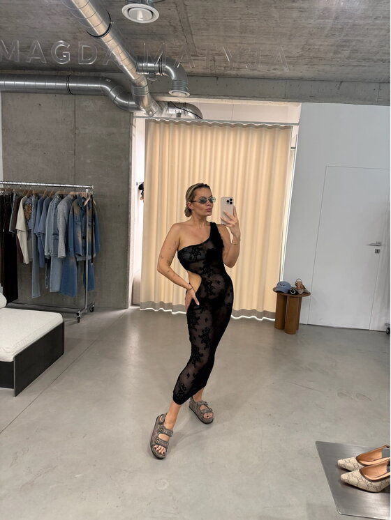 Magda Matyja Magda Matyja Sukienka dzianinowa Solange Dress Czarny Slim Fit