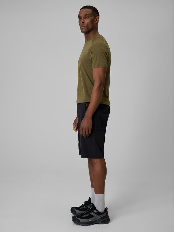4F 4F Szorty sportowe TREKKING Czarny Regular Fit