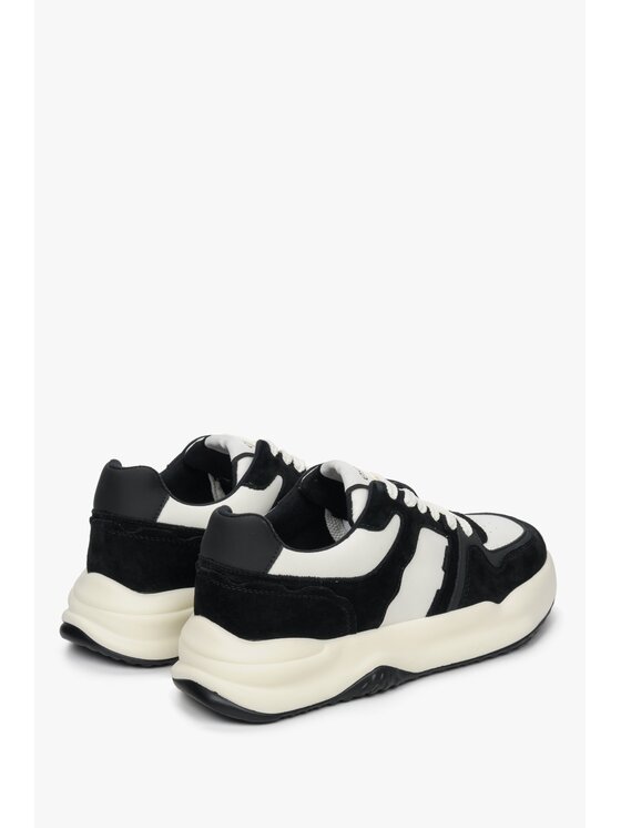 Estro Estro Sneakersy ER00112594 Černá