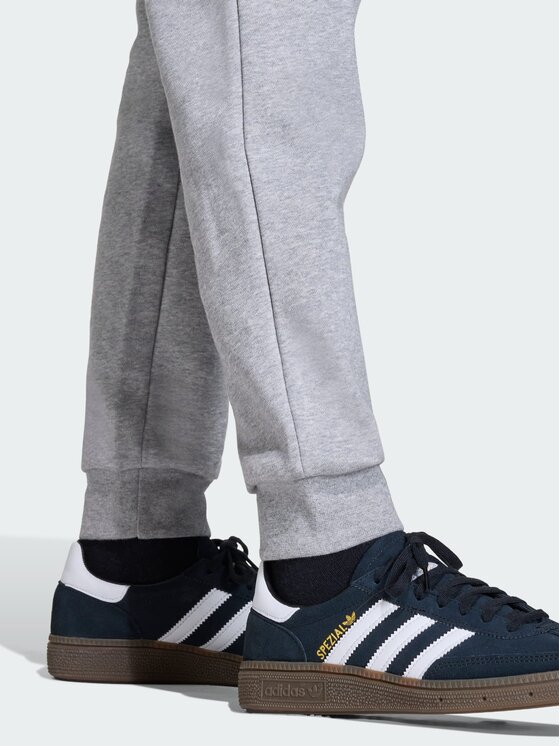 adidas adidas Spodnie materiałowe 132711 Szary Regular Fit
