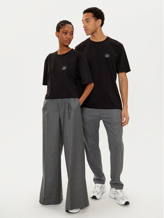 Filling Pieces Filling Pieces T-Shirt Unisex Embroidered Knot 7449986 Czarny Regular Fit