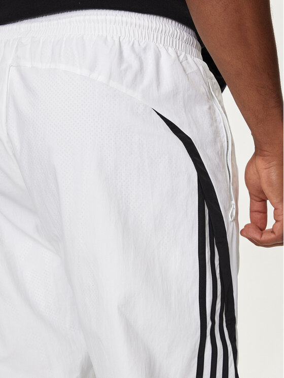 adidas adidas Spodnie dresowe Archive IZ4830 Biały Regular Fit