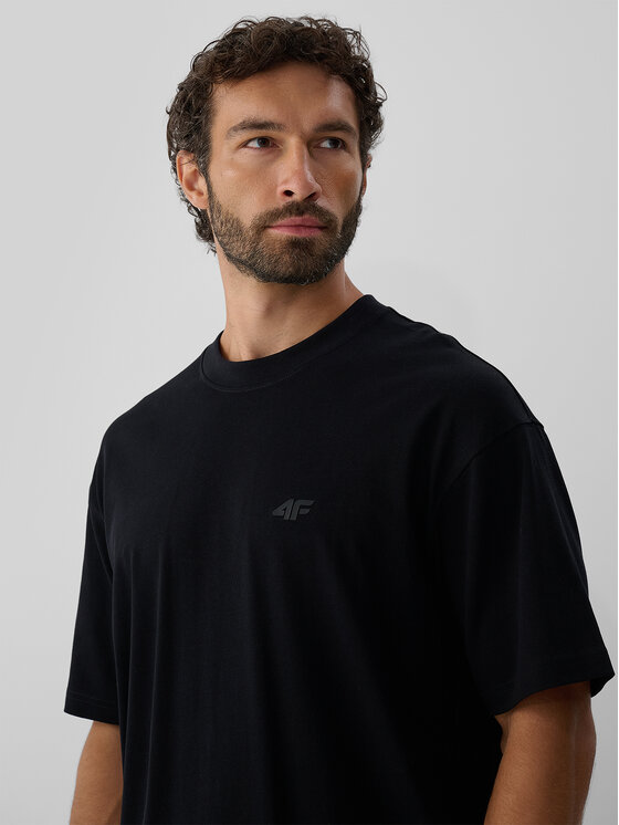 4F 4F T-Shirt COMMERCIAL Czarny Loose Fit